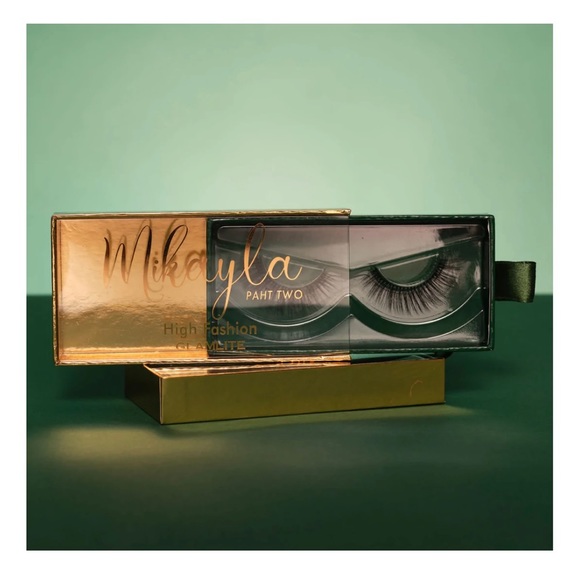 2 pair of eyelashes from Glamlite x Mikayla Paht Two - Picture 2 of 4